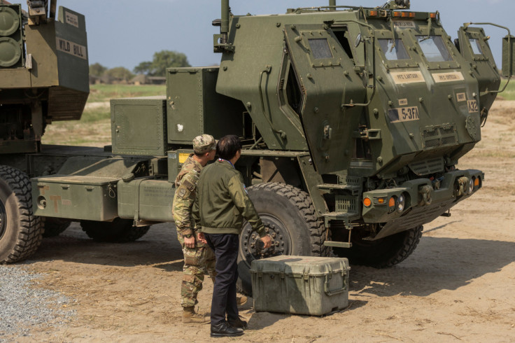 Philippines and U.S. troops participate in joint live fire exercises