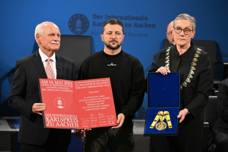 EU leaders handed this year's Charlemagne award for service towards European unity to the Ukrainian people